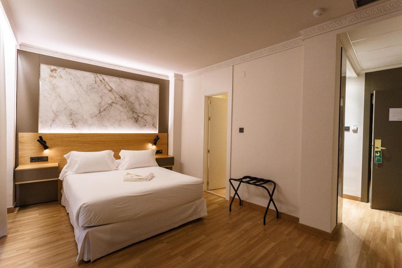 גרנדה Hotel Dauro Premier מראה חיצוני תמונה